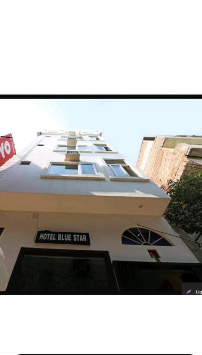 Hotel Blue Star Varanasi Bagian luar foto